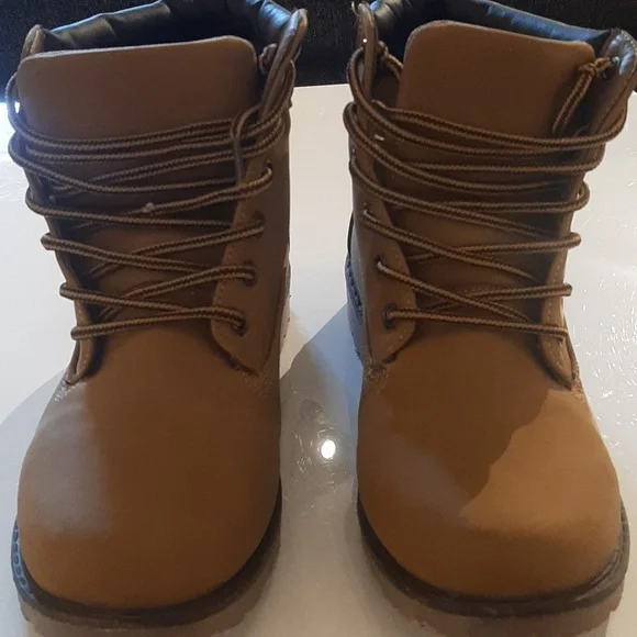 Construction booties - Picture 2 of 3